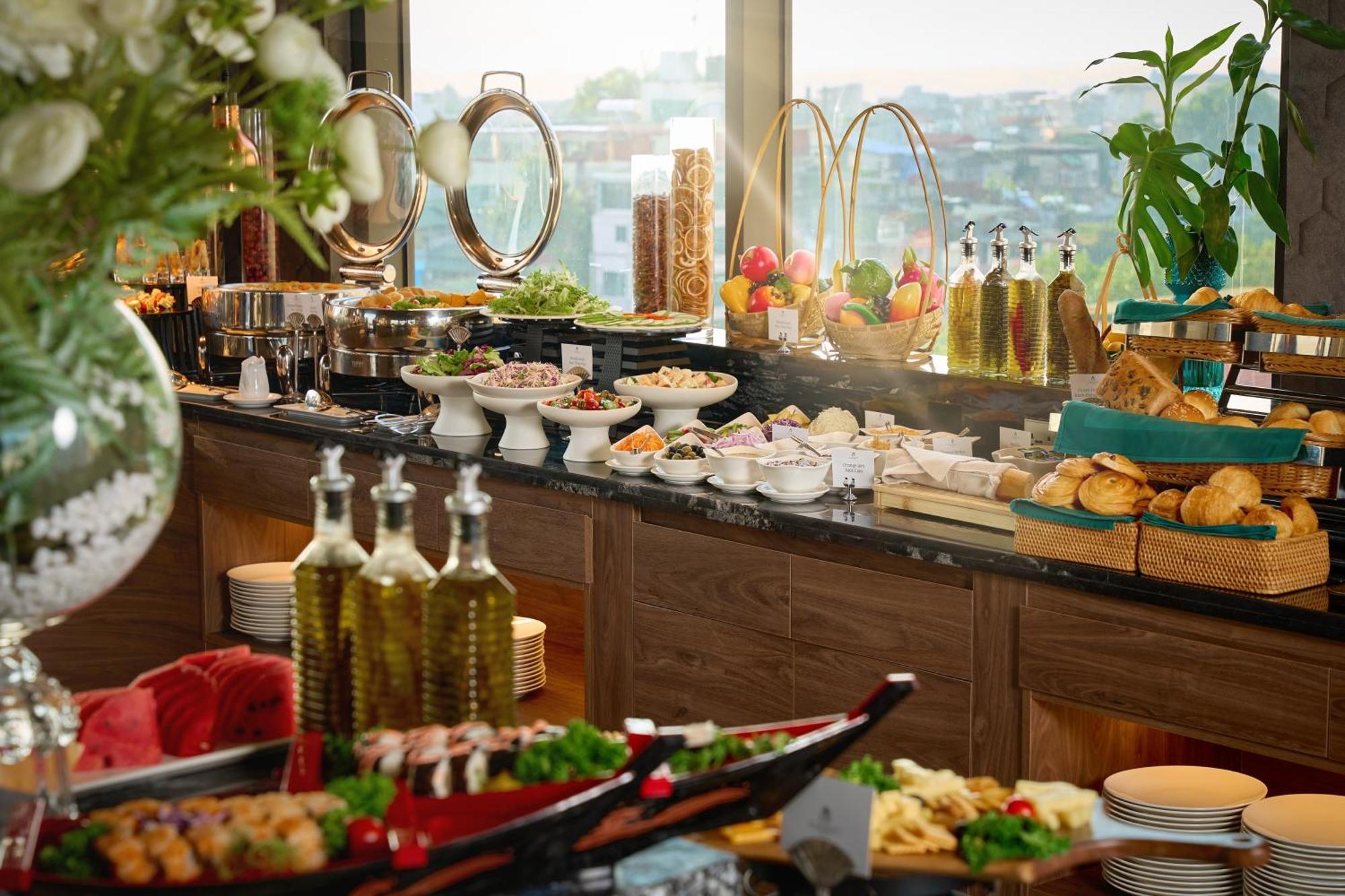 Classyc Hotel Hanoi Bagian luar foto